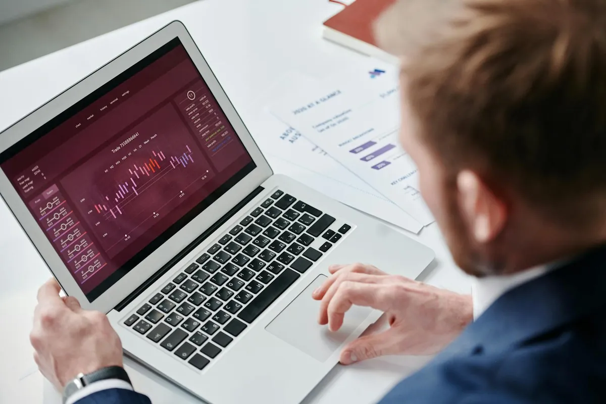 excel pivot table dashboard finance data