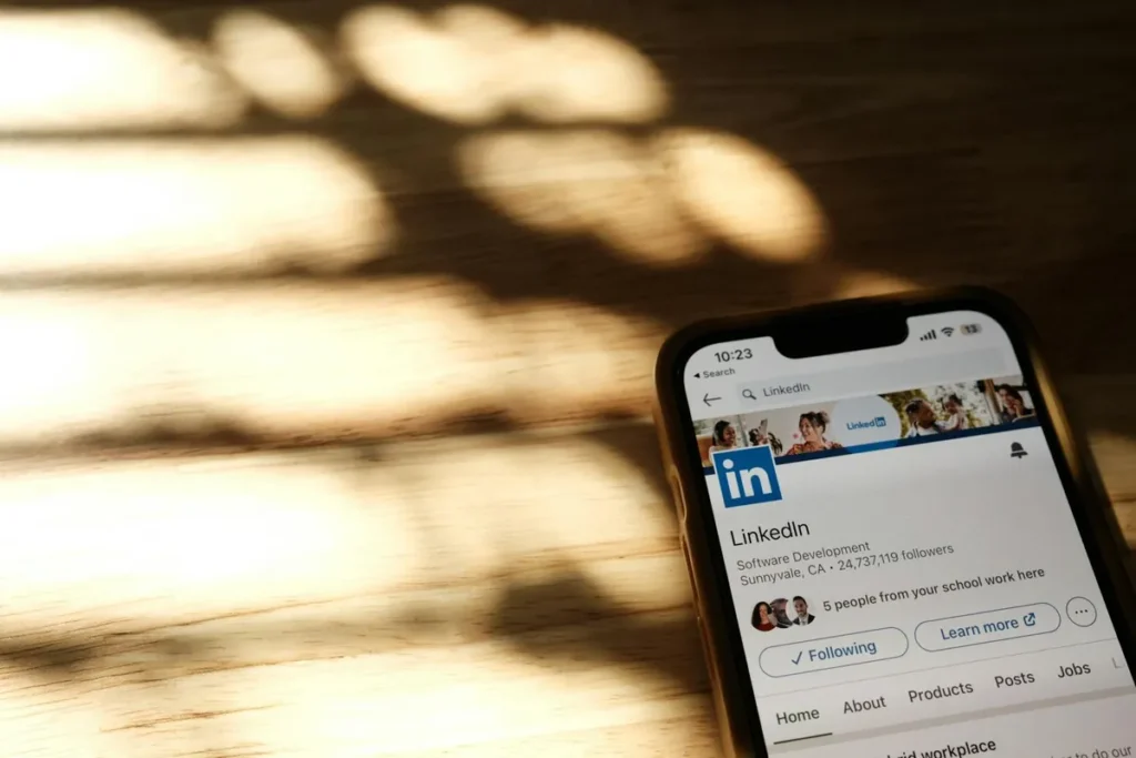 linkedin profile dashboard