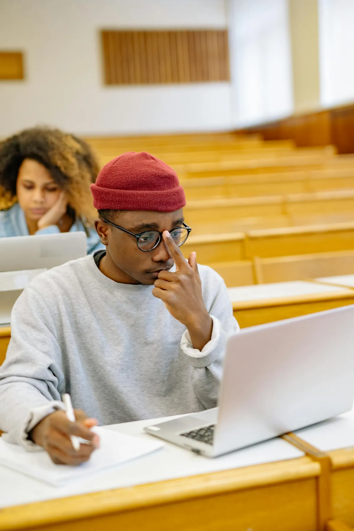 student concentration laptop